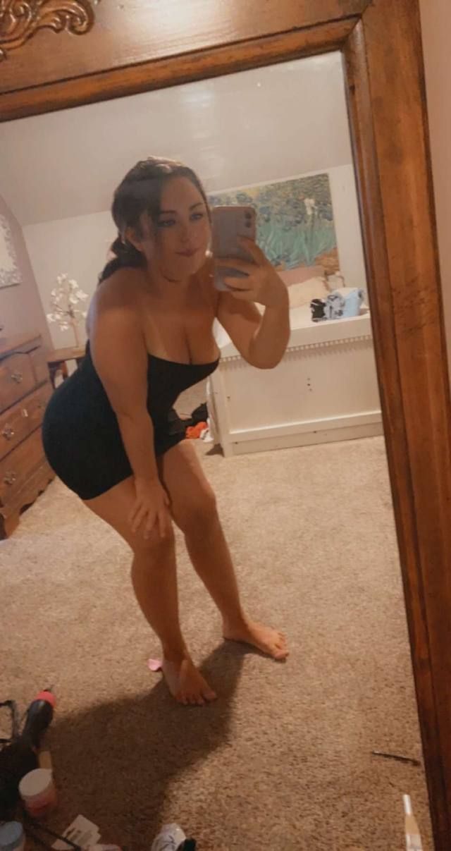 New 💯❤️girl in town and Naughty girl that'll take you to ecstasy! Relax your mind💕 - Image 3